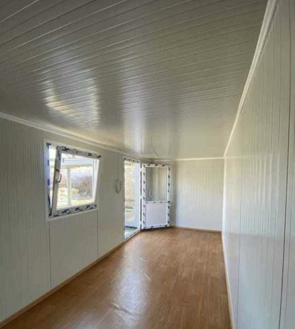 Container modular